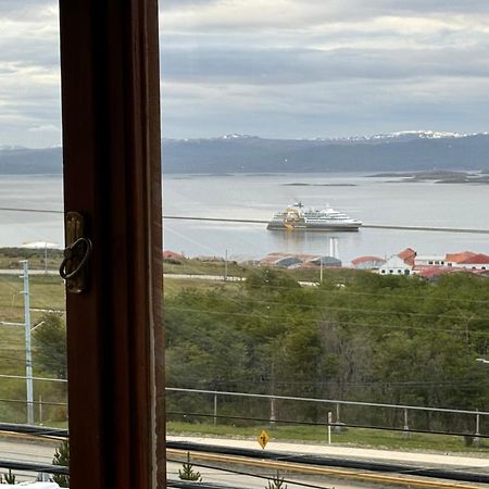Mirando Al Canal Ushuaia Eksteriør bilde