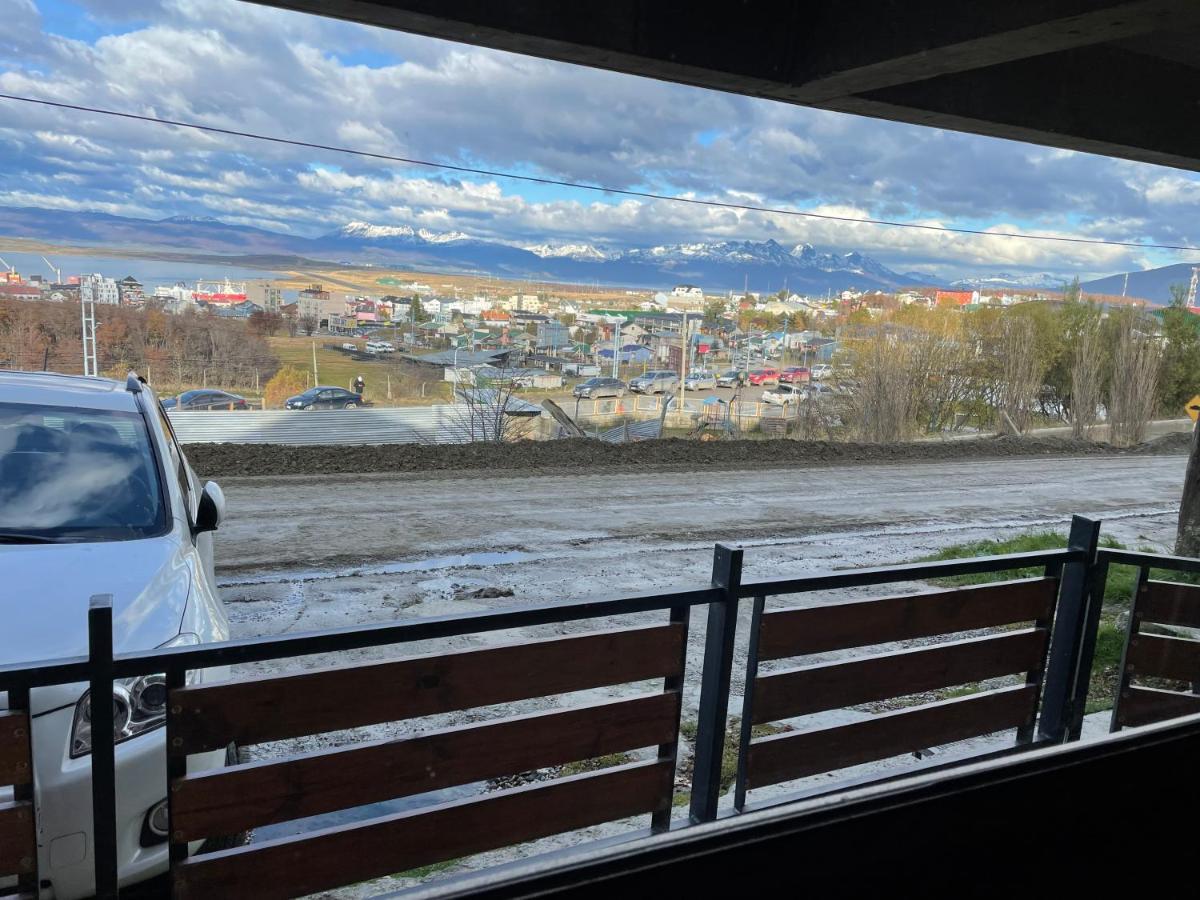 Mirando Al Canal Ushuaia Eksteriør bilde